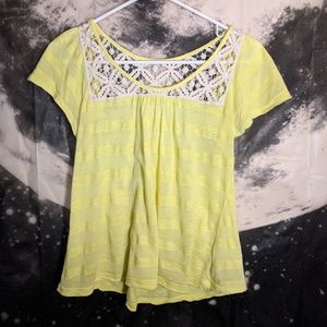 Kirra Lemon Yello Flowy Top